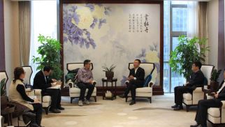  华彬集团副总裁朱东海一行到访76net必赢官网